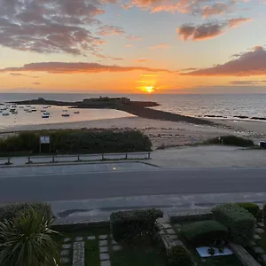 https://appartement-loriot2-vue-sur-mer.inbrittany.com